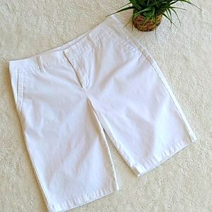 💖Liz Claiborne white cotton bermuda shorts